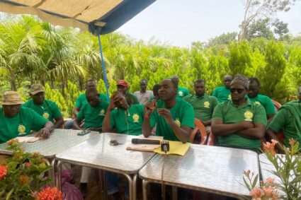 Association des Jardiniers du Sénégal : Le premier Mai qui sacre la fête du travail célébrée par les Jardiniers du Sénégal : M. Abdoulaye Sagne » le Président de l’Association des Jardiniers du Sénégal (AJS) ; » c’est l’occasion de célébrer les réalisations accomplies grâce à  notre solidarité et le travail de tous pour surmonter tous les défis ; et de renouveler notre engagement  envers nos missions respectives de nous inspirer mutuellement et de continuer le travail «