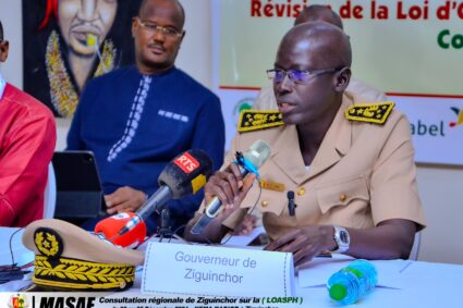 Consultations Citoyenne portant sur la Révision et l’Actualisation de la Loi d’Orientation AgroSylvoPastorale  démarrage ce 2 décembre 2024 à ZIGUINCHOR : « se doter d’un cadre légal, moderne, inclusif et adapté aux réalités actuelles de son  secteur primaire ,tout en intégrant les enjeux liés à la durabilité, à la compétitivité, ainsi qu’à l’équité dans la répartition des ressources et des opportunités de la région naturelle de Ziguinchor » a annoncé Mor Talla Tine Gouverneur de Ziguinchor à l’ouverture des consultations.