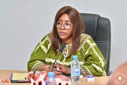 Ministère de l’Élevage de Guinée : Mme Halimatou Sirandou Diallo préside la réunion hebdomadaire de Cabinet dans le respect strict des règles institutionnelles.