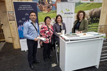 Salon International de l’Agriculture de Paris : Installée au sein de l’espace du CORAM, dans le stand de la Maison Régionale de l’Élevage, la Fédération Nationale des Communes Pastorales France de  (FNCP-Fr) participe activement aux échanges professionnels et institutionnels sur le pastoralisme et l’agroécologie.