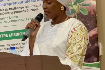 Le premier Forum national des jeunes au Mali : La Directrice Exécutive de l&rsquo;ADCE/Mali Mme Lala Aïcha Guindo, a réaffirmé une conviction forte de son organisation »Les jeunes et les femmes au cœur des solutions pour un développement durable et inclusif »