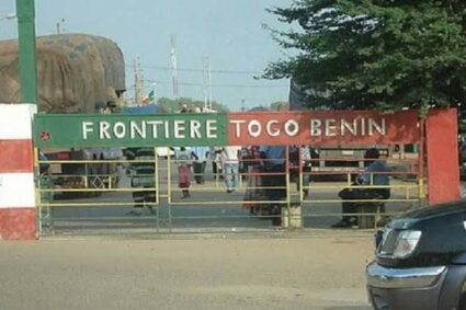 Forum social mondial 2026 : des caravaniers ouest-africains bloqués à la frontière béninoise, un appel urgent au Président de la République du Bénin.